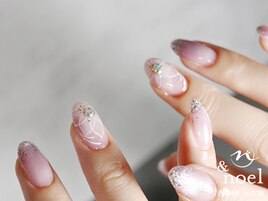 くすみカラーフラワーネイル