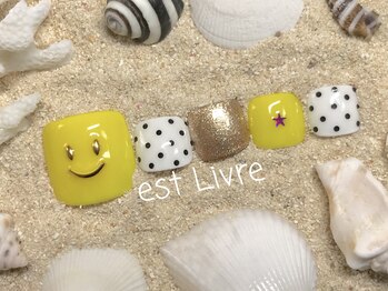 エストリブレ(estLivre)/スマイル＆ドットフット