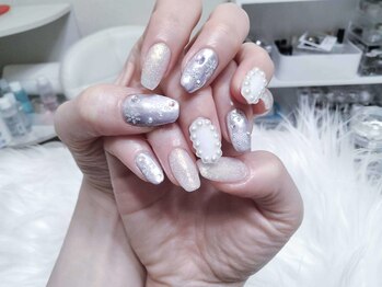 ビュービー ネイル(Beaubie Nail)/持ち込みデザインネイル
