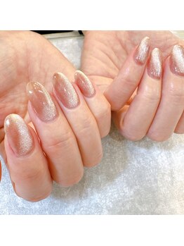 フチュール(futur)/キラキラ☆マグネットネイル