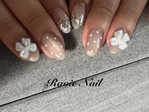 ラヴィ ネイル(Ravie Nail)