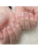 トゥエラ(twelor)/透け感のあるフラワーモチーフ