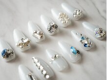 bijou nail