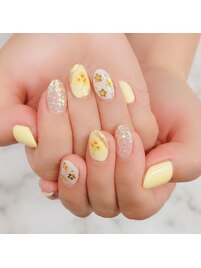 フラワーネイル★ミルキーカラー