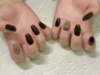 ネクスト ヴィジョン ネイル(Next Vision Nail)の写真/お仕事もOK♪皆様のご要望に合わせたシンプル系ネイルをご提案!なりたいお色も混ぜて再現していきます♪