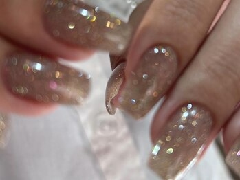 アイネイルズ 梅田店(I nails)/きらきらフラッシュネイル透明感