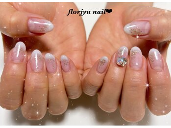 フレンチグラデーションnail