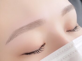 ニクシー 警固店(Nixie)の写真/【7/1NEW OPEN】Nixie Eye Boutique系列店☆骨格に合わせた美眉スタイリングで毎日のメイクも時短！