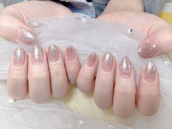 センシー ネイル スタジオ(Sensy Nail Studio)/ラメグラデーションネイル