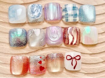 エムアンド(M&)の写真/シンプル～飽きのこない個性派ネイルまでお任せ♪SNSで話題のネイルデザイン多数ご用意☆フットも大人気！