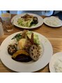ドロウ フィーグ(DLAW figue) 休日は美味しいご飯を食べに行きます♪