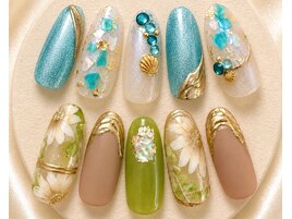 スペシャル定額￥8,499
