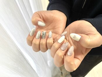 定額デザイン&アシンメトリー