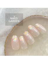 ネイルズガーデン(NAILS GARDEN)/上品シェルネイル