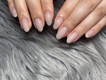 エムズヴィラ(M's Villa.)の写真/大人女性に人気♪上品×肌なじみカラー500色以上。手元キレイ見え、オフィスにも◎ナチュラル派におすすめ