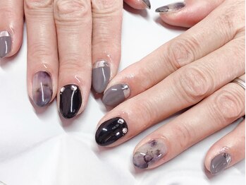 ブリーディングインクネイル