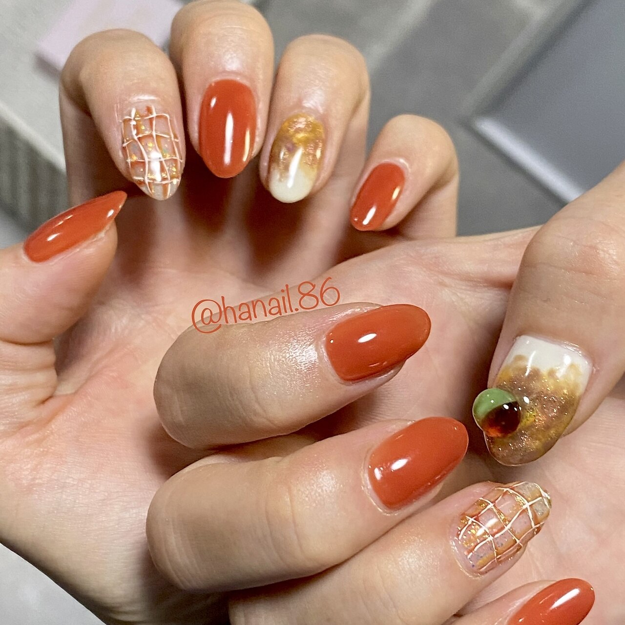 ワンカラー+4本アートネイル：PG007231229｜エムネイル ブランチ(M