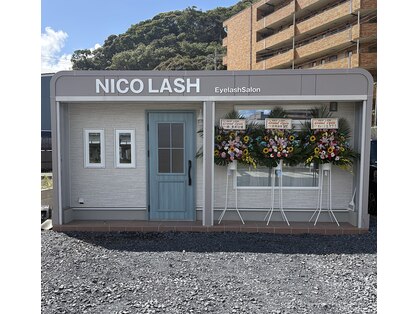 ニコラッシュ(NICO LASH)の写真