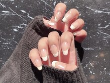 ヴィーナス 船橋駅前店(VENUS)/オーロラフレンチネイル