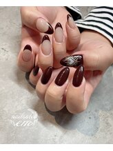 エム(em)/ハートボルドーデザイン