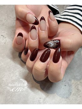 エム(em)/ハートボルドーデザイン