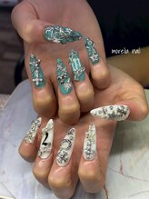 モレリア(morelia)/ゴテゴテネイル