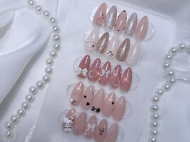 ピンクガーリーネイル