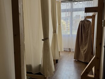 蒸蒸(ジョジョ)/環境