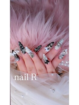 ネイルアール(nail R)/長さだしパーツ付け放題ネイル♪