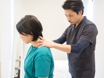 バズ カイロプラクティック(VAZ)/【検査】首・肩回りの検査