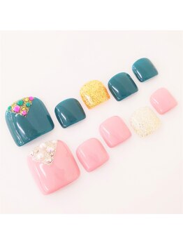 ネイルサロン クイール 小山店(NAIL SALON QUILL)/ワンカラー＋ストーン