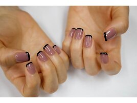 フレンチネイル