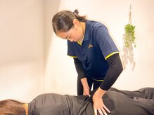 みんなのせいたい 虎ノ門店/うつ伏せ検査