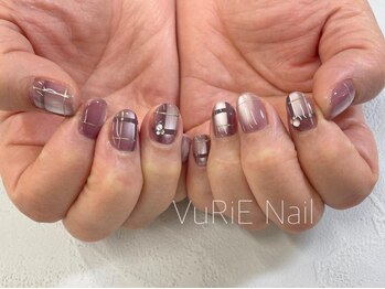 ヴリエ 豊田店(VURIE)/チェックネイル