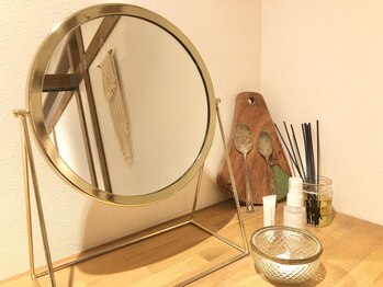 リラル 茅ヶ崎店(RERAR)/パウダールームも完備/メイクOK