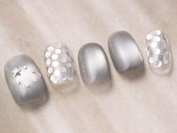 アイネイルズ 天神今泉店(I-nails)/星スタッズホログラムmag