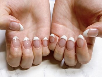 キャンアイドレッシー 北千住店の写真/[HANDラメグラ¥3000/ワンカラー¥3300]お手頃価格でネイルが楽しめる◎シンプル~アートまでお任せください♪