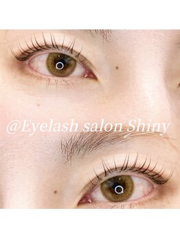 シャイニー(Shiny)/当店人気No1ラッシュリフト