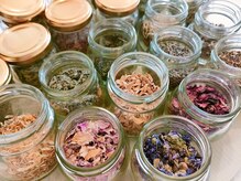 はづき/よもぎ+ハーブのブレンド蒸し