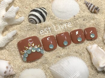 エストリブレ(estLivre)/ストーンフット