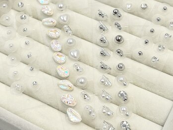 アストリエ グレース 相模大野(Astorie Grace)/耳ツボジュエリーの種類