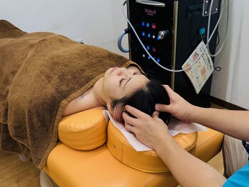 六角橋つつみ接骨院/大人気☆ヘッドマッサージ/整体