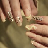 イロ ネイル(iro nail)