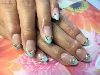 ブルーラヴァンド(Blue Lavande)/春夏フレンチ