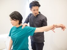 バズ カイロプラクティック(VAZ)/【検査】肩間接の可動域