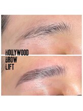 キャッツアイ東京 新宿店(Cat's eye TOKYO)/ハリウッドブロウリフト