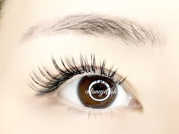 クラン アイラッシュ(Chlan eyelash)の写真/3回目まで同価格◇持続力抜群&ボリュームUPの【バインドロック】でアイラインいらずの華やかな目元へ♪