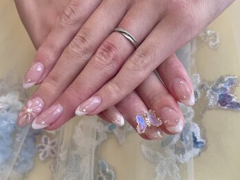 ア―ジュポシェフリル 天神西通り店(age poche Frill)/オフィスネイル