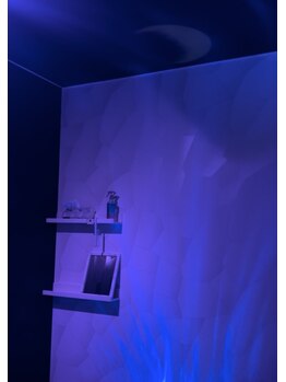 リラクシング バイ ユラープ(Relaxing by Uraaap)/