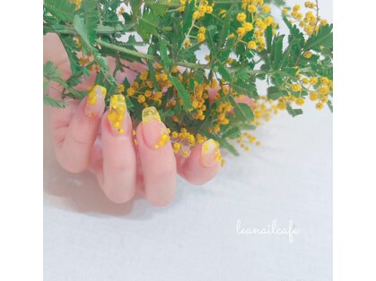 レアネイルカフェ 上本町店の写真